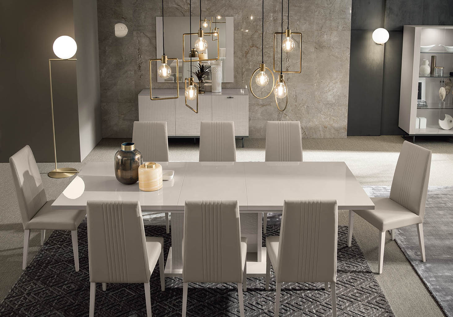 MESA COMEDOR CLAUDIA, diseño italiano para la decoración integral de  ambientes modernos y eletistas.